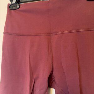 lululemon Wunder Train Contour Fit High Rise Tight/Leggings 23"